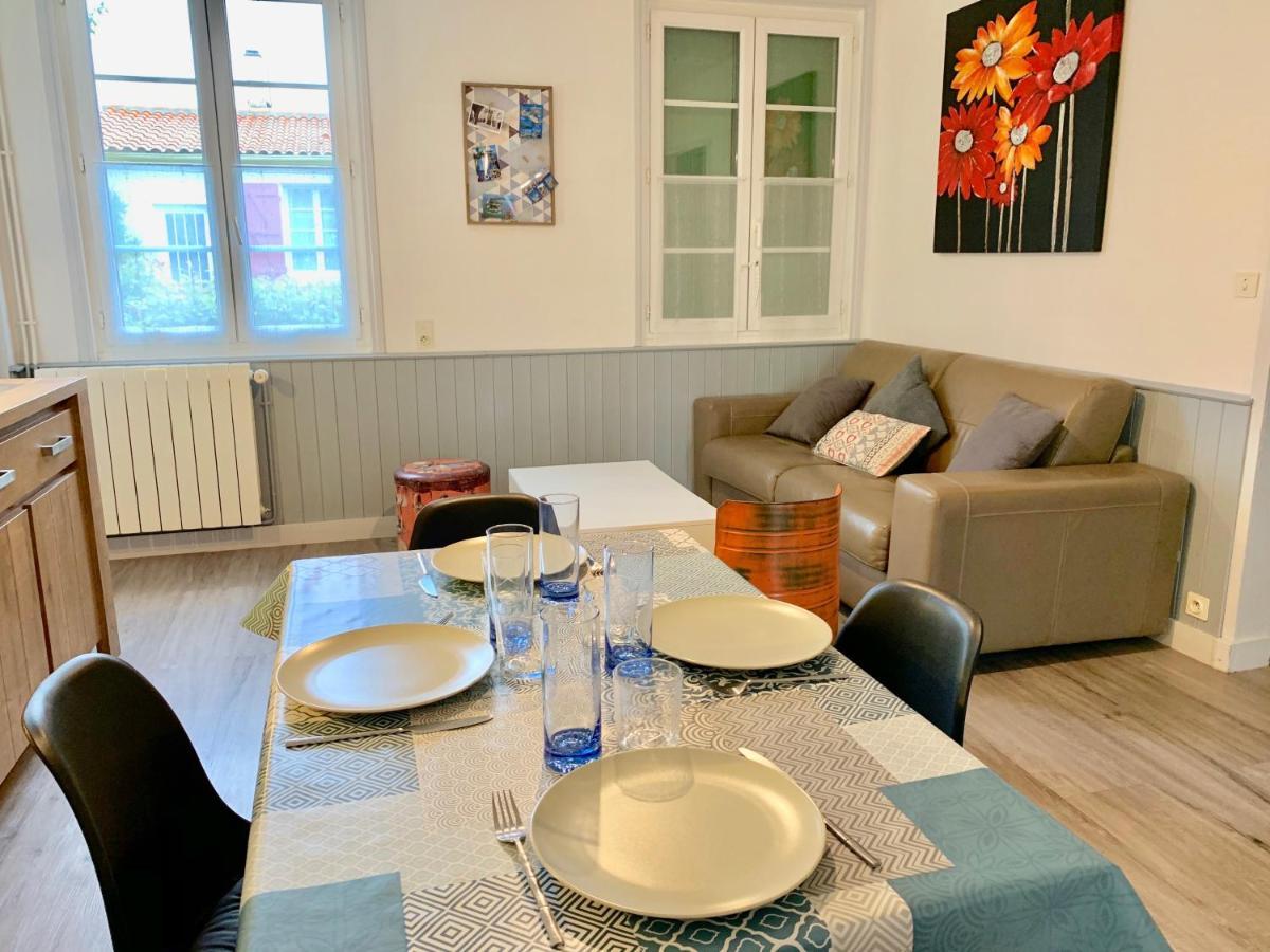 Maison De Campagne Chez Trabou Et Loulou 20 Min De La Rochelle Aigrefeuille-d'Aunis Ngoại thất bức ảnh